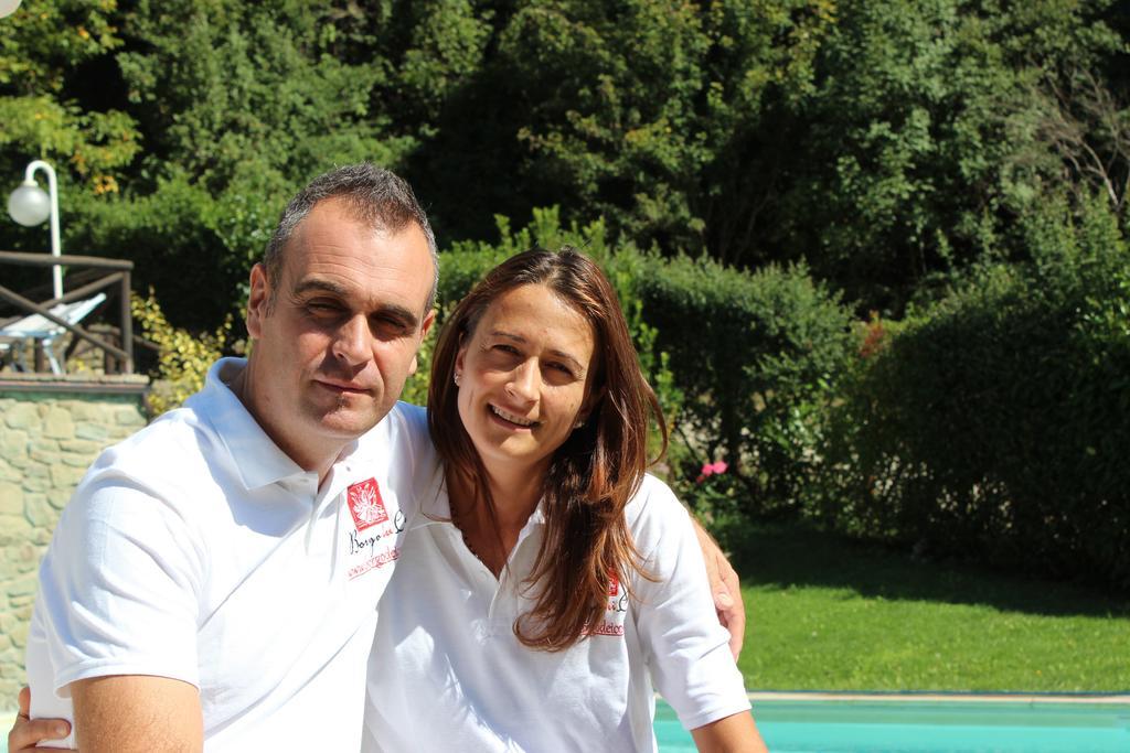 Il Borgo Dei Corsi - Charming Holiday Apartments Ortignano Raggiolo Dış mekan fotoğraf