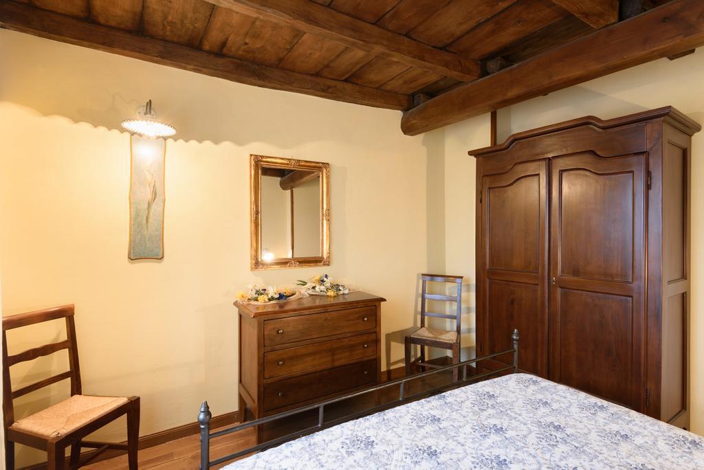 Il Borgo Dei Corsi - Charming Holiday Apartments Ortignano Raggiolo Dış mekan fotoğraf