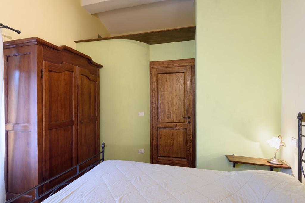 Il Borgo Dei Corsi - Charming Holiday Apartments Ortignano Raggiolo Dış mekan fotoğraf
