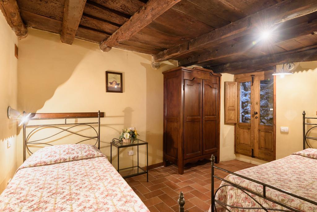 Il Borgo Dei Corsi - Charming Holiday Apartments Ortignano Raggiolo Dış mekan fotoğraf
