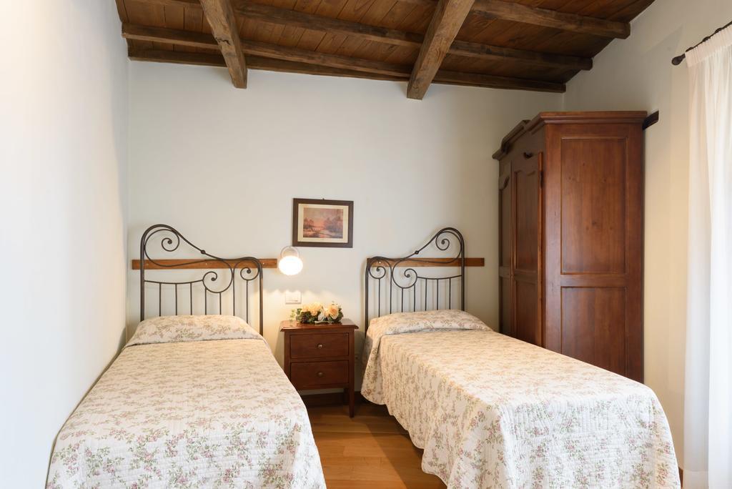 Il Borgo Dei Corsi - Charming Holiday Apartments Ortignano Raggiolo Dış mekan fotoğraf
